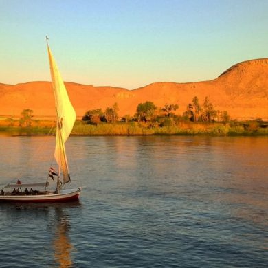 Facts about the Nile River